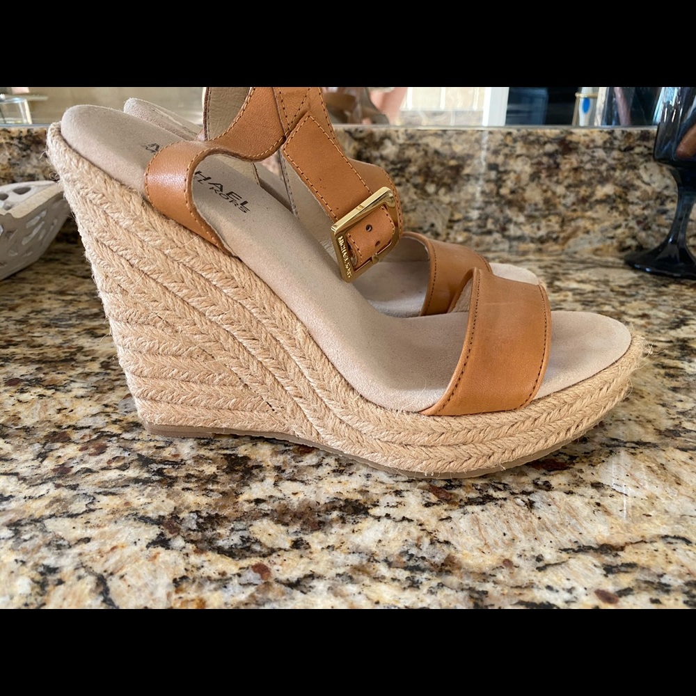 Michael Kira Wedge sandals size 7